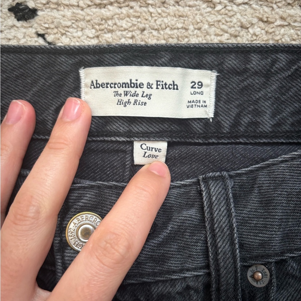 Abercrombie & Fitch Black Wide Leg Jeans - Picture 2 of 3